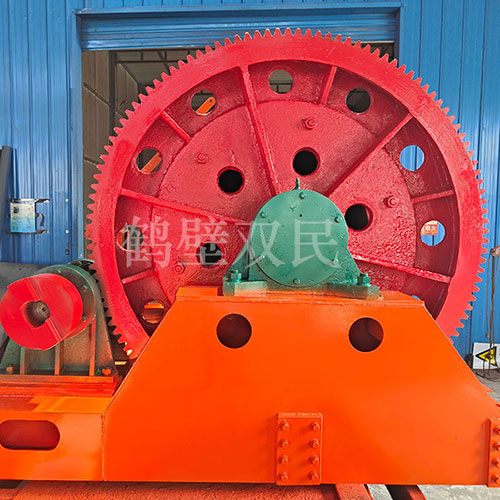 JZ-16/1000鑿井絞車(chē)發(fā)貨現(xiàn)場(chǎng)！